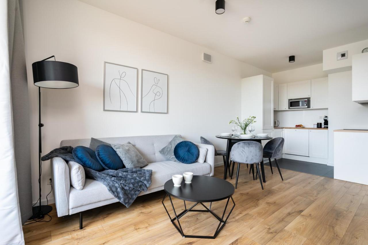 גדינייה Symphony Modern Tower Apartamenty מראה חיצוני תמונה