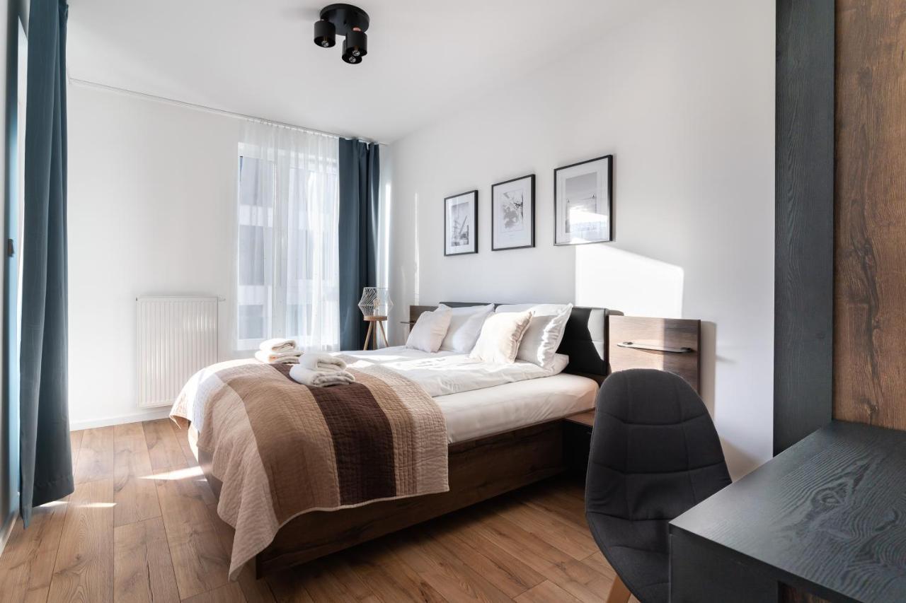גדינייה Symphony Modern Tower Apartamenty מראה חיצוני תמונה