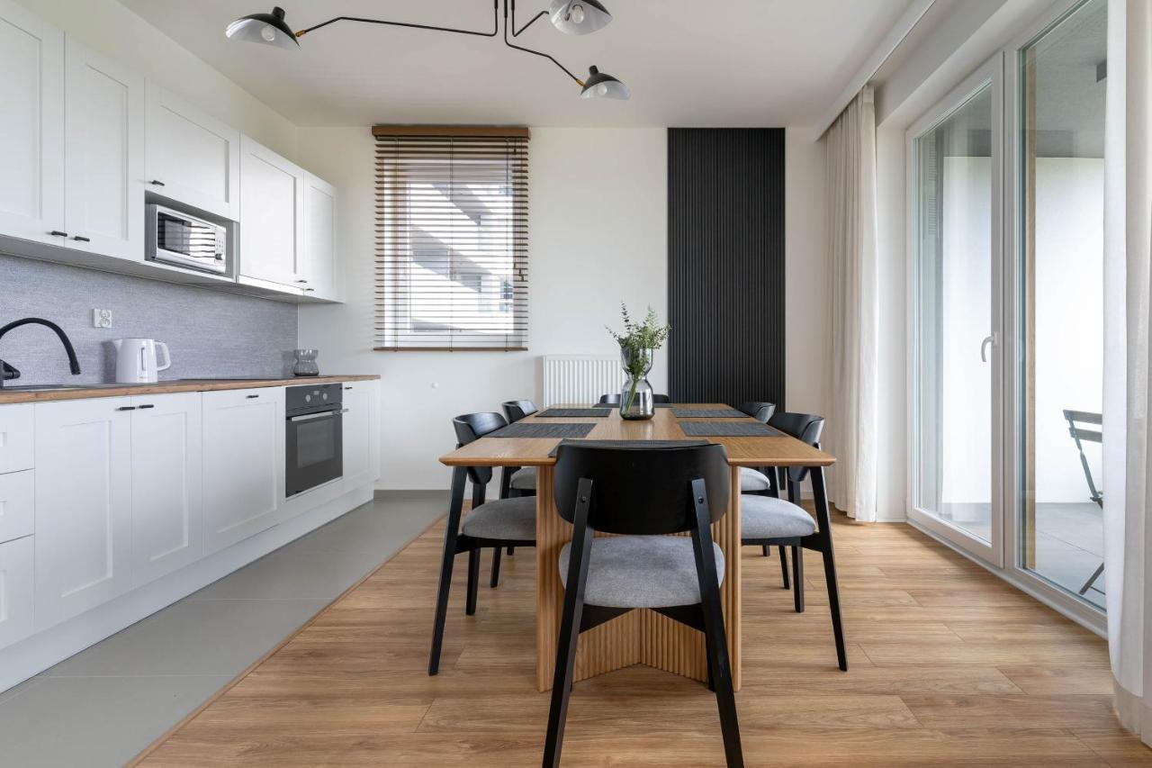 גדינייה Symphony Modern Tower Apartamenty מראה חיצוני תמונה